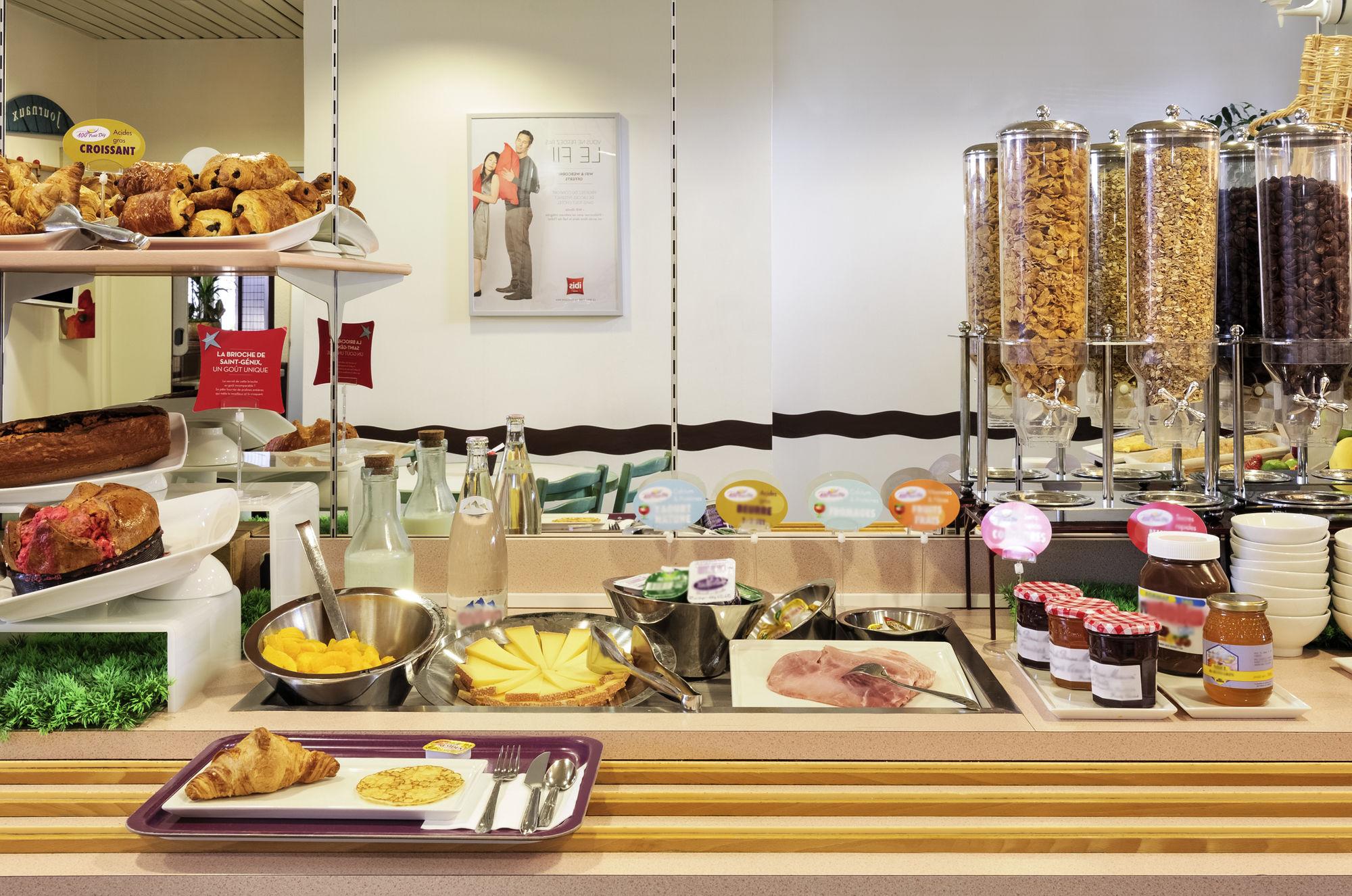 Ibis Styles Sur Centre Cathedrale Hotel